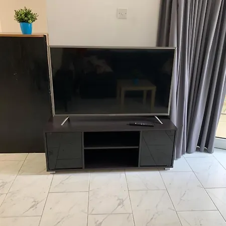 Apartament Miriams Apt In The Center Of Finikoudes-