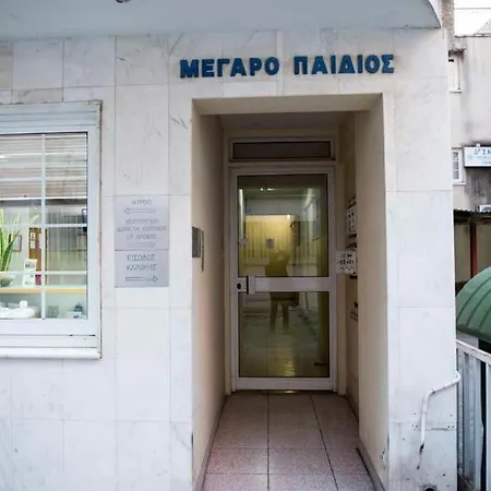 Miriams Apt In The Center Of Finikoudes- Appartement Larnaca